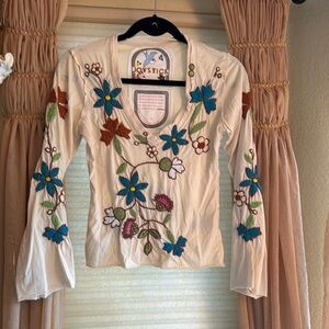 Joystick Floral Embroidered Top - Cream